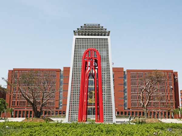 《和雅》 安放：安丘一中