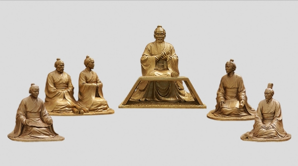 《孔子杏坛讲学》作者：王黎明  高度：1.6米 安放：山东省人民政府作为国礼赠送日本山口市